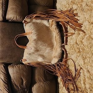 Fringe Cowhide Tote Bag - Tan and Cream